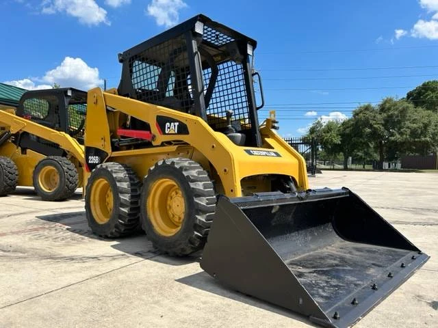 Минипогрузчик Bobcat